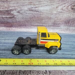 Nylint Pressed Steel/plastic daycab semi truck yellow/black